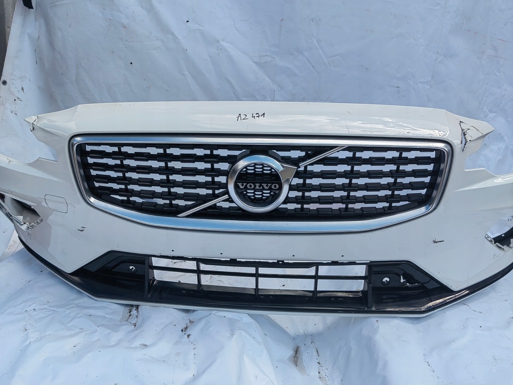 фото №2, Бампер перед передній 31690530 volvo v60 ii r r-design