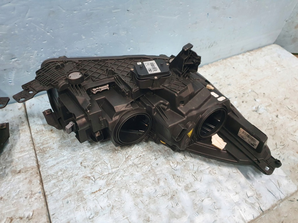 Фара ford kuga mk2 рестайлинг  st ксенон led левая правый  перед Цена