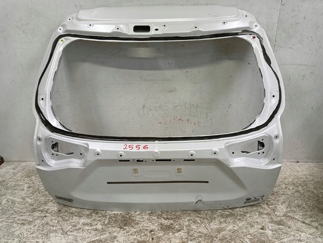 фото №1, Крышка багажника задняя крышка багажника toyota yaris cross 20-