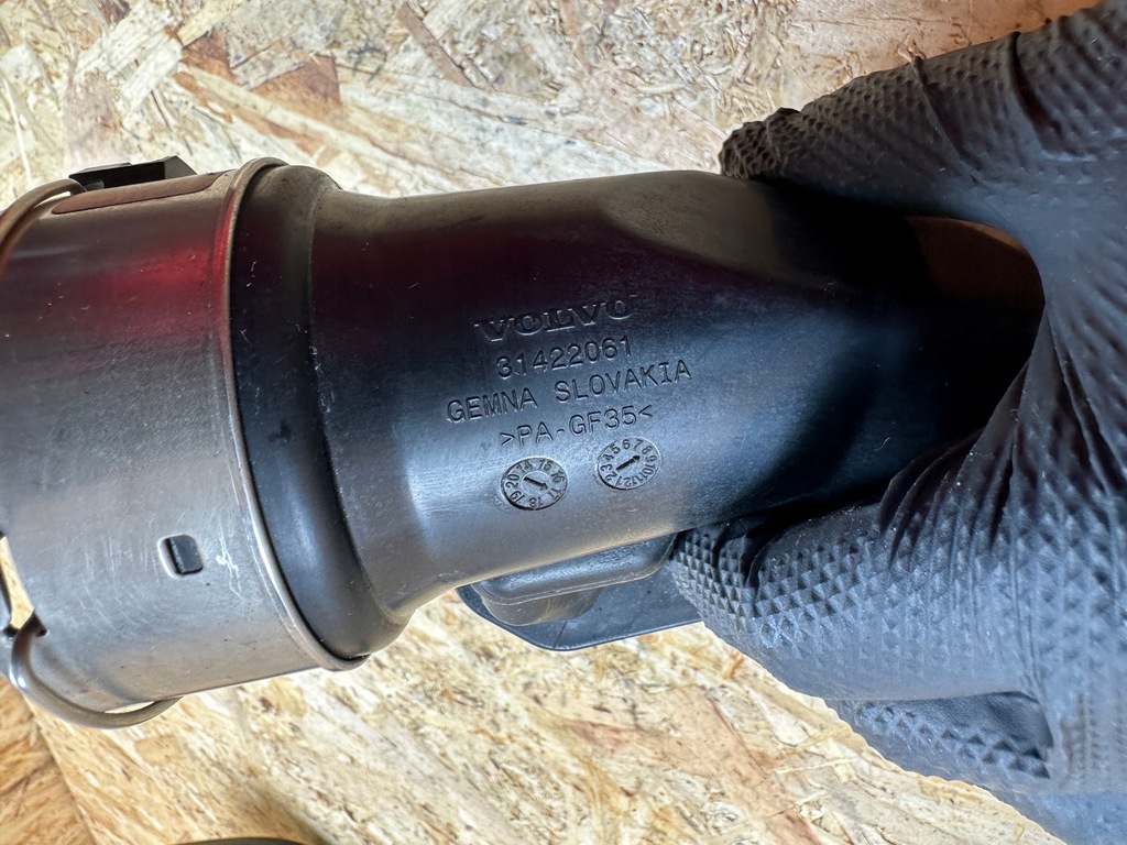 фото №11, Труба шланг повітря volvo xc60 ii 31422061 31679537 31439886