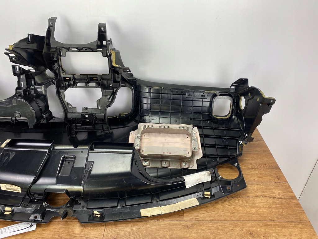 фото №10, Консоль средняя приборная панель приборная dodge charger 2015+ usa