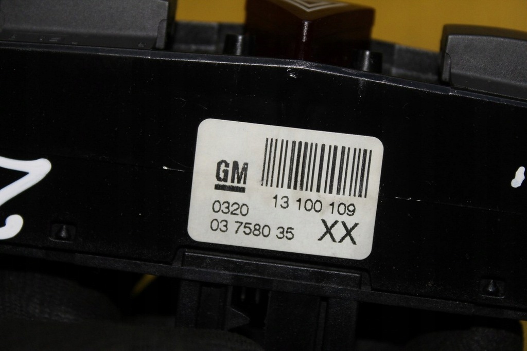 фото №7, Панель переключатель консоли zafira b 13100109xx