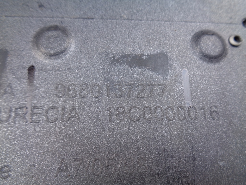 фото №8, Бампер передний peugeot 207 06-09 nr 39475