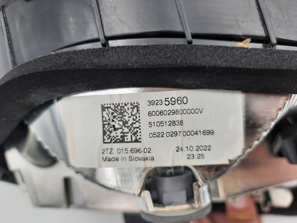 фото №7, Opel crossland лампа права правий задня 39235960