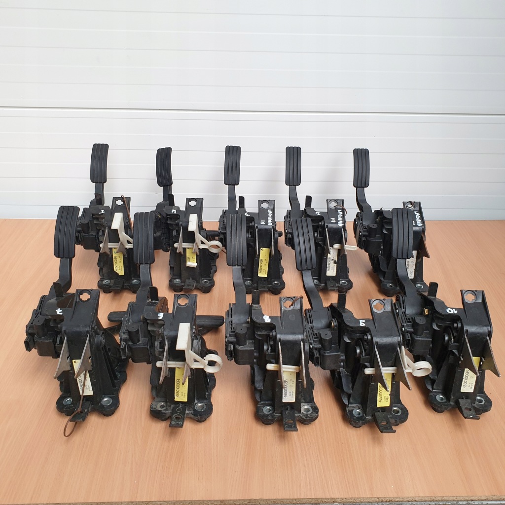 фото №7, Педаль тормоза газа renault laguna iii 3 465010003r