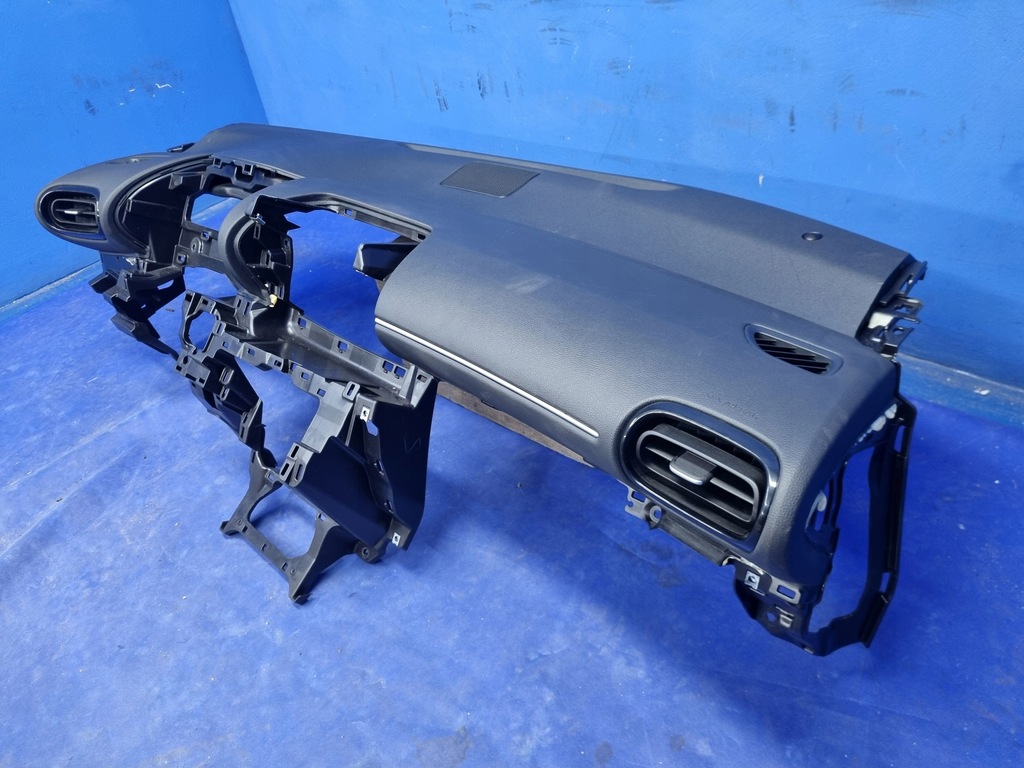 фото №7, Toyota yaris cross 21- консоль приборная панель приборная orygina ł55302k0060c0