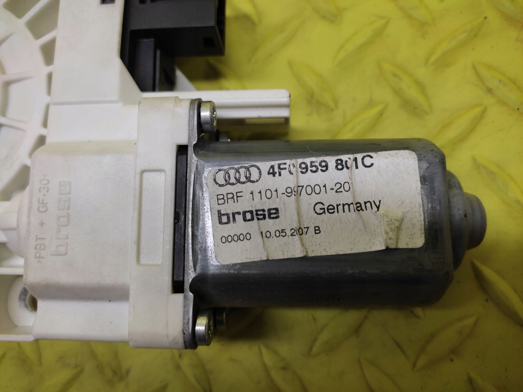 фото №4, Audi a6 c6 моторчик скло лівий задня 4f0959801c