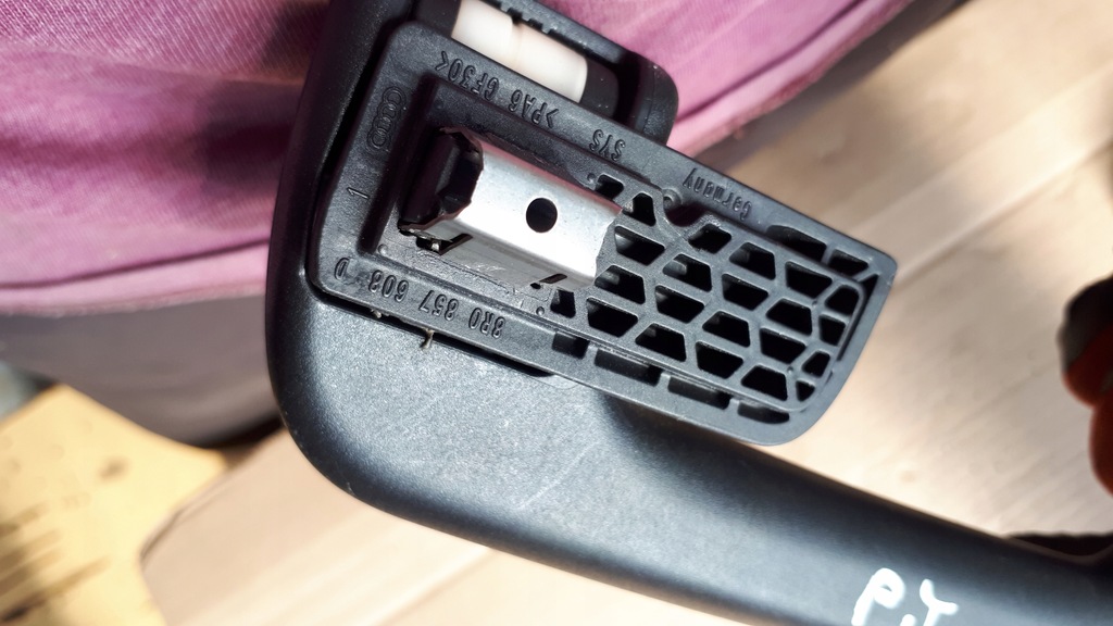 фото №12, A4 b8 lift ручка потолочный правая задняя sline a5 s4