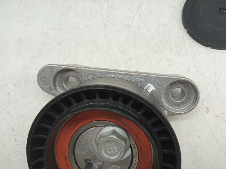 фото №14, Ролик натягувача ремінь багаторучний. vw seat mii, skod