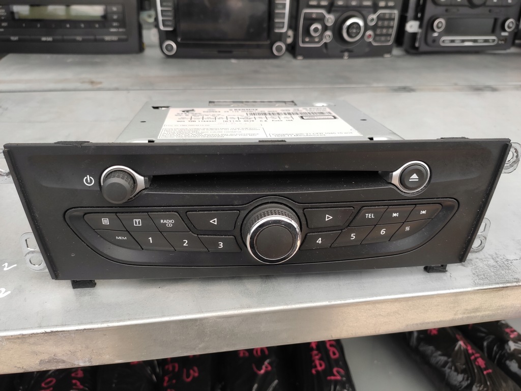 фото №1, Renault latitude радіо 281150048r