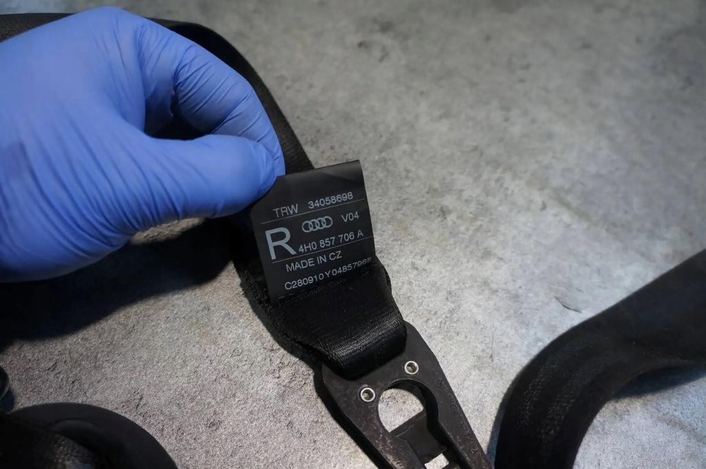 фото №5, Pas безпеки правий перед передній audi a8 s8 d4 4h 4h0857706a