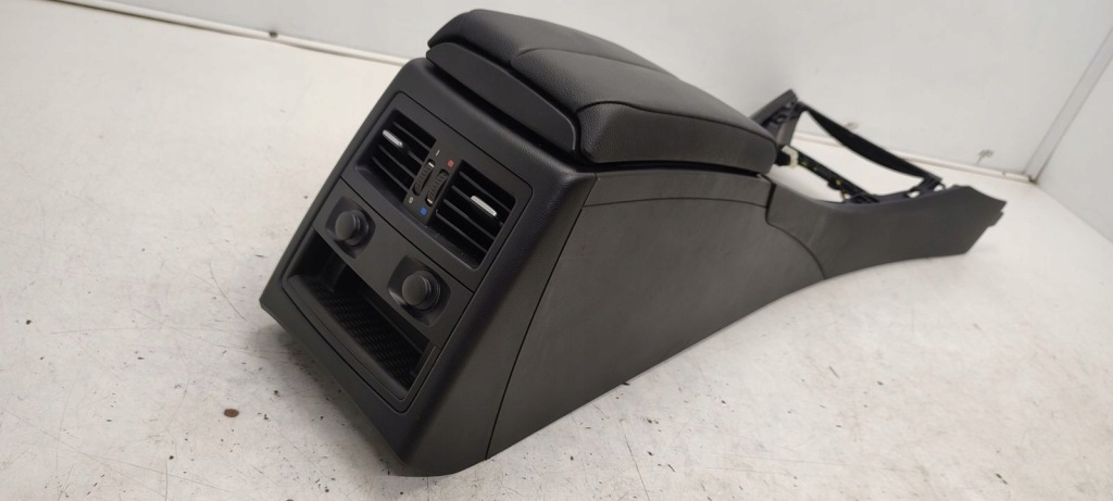 Підлокітник тунель bmw e90 e91 рестайлінг Ціна