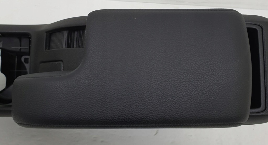 фото №8, Тунель середній підлокітник mercedes w245 lift europa