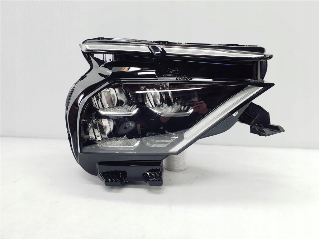 фото №1, Citroen c4 iii 20r+ права лампа перед full led ory eu !!!