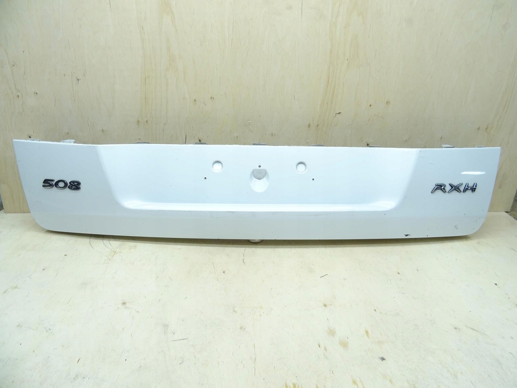 фото №1, Peugeot 508 kombi накладка крышки задняя