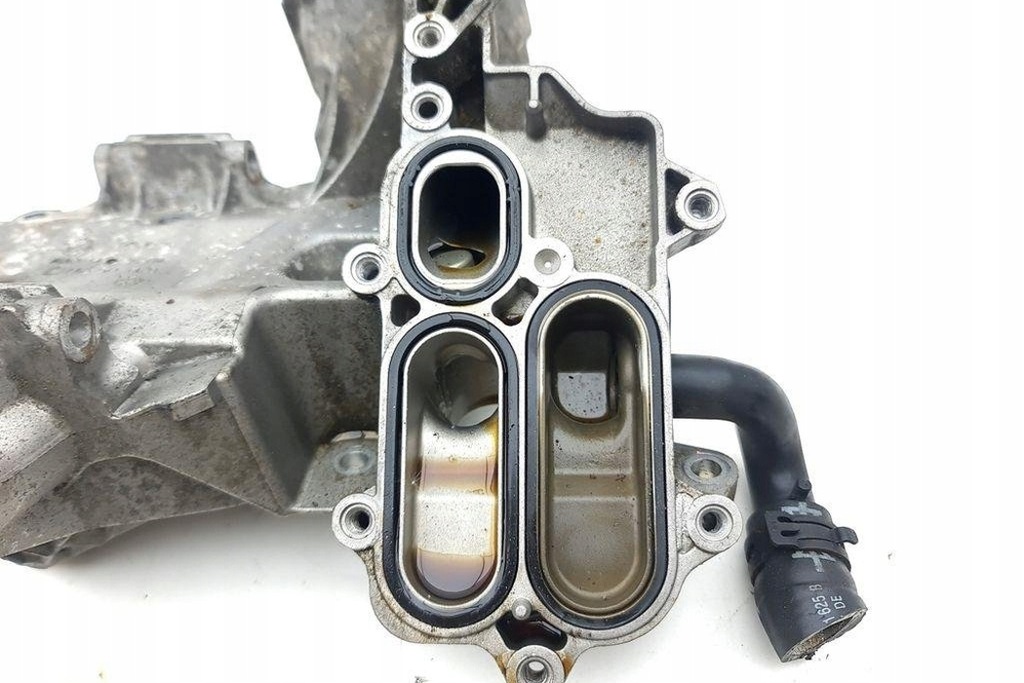 фото №9, Кронштейн фільтра оливи bentley continental flying spur 3w_ 07d115911j