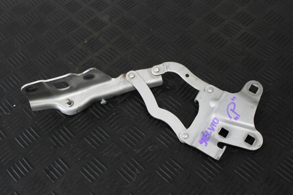 фото №1, Петля капот правый перед stelvio veloce