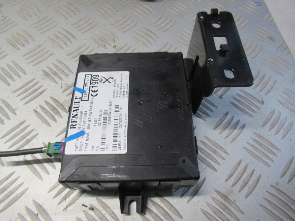 фото №1, Renault koleos i lift 2013 r. радіо модуль 282750296r