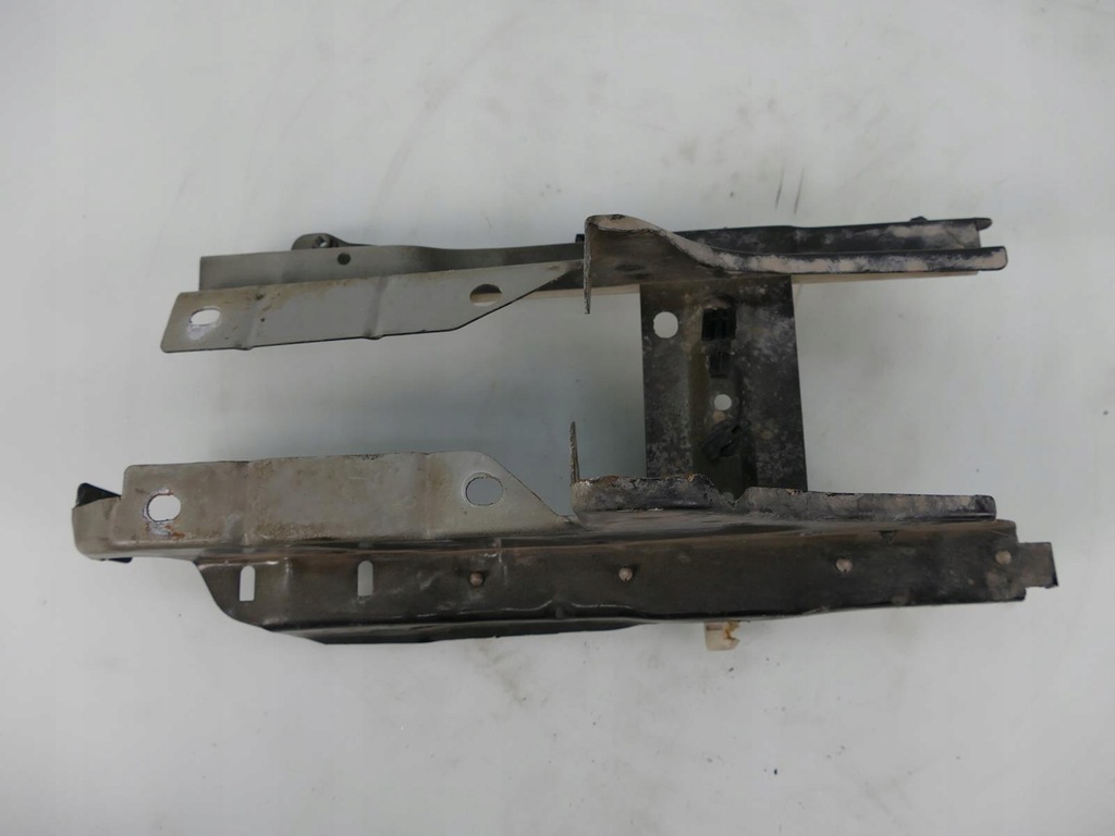 фото №1, Ford cougar 2.0 b основа акумулятор каркас