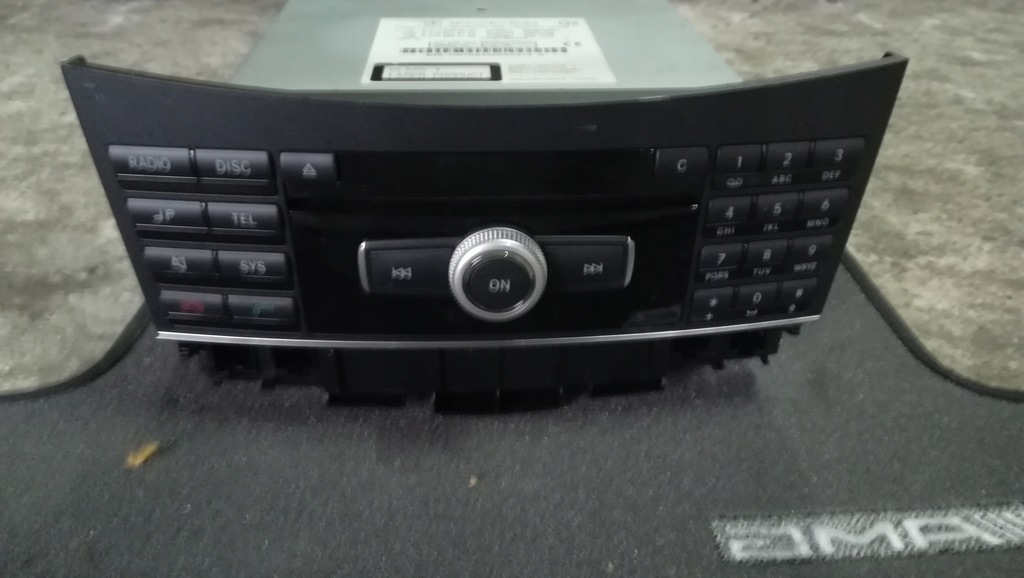 фото №1, Mercedes w 207 w212 e klasa радио