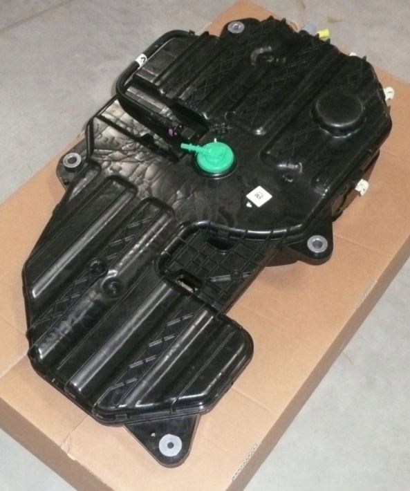 фото №12, Новий оригінальний бак adblue renault megane iv 1.5dci 172a24741r