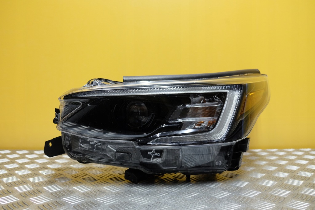 Купить Subaru legacy outback 2020- фара фара full led некрутящаяся l 25 америка