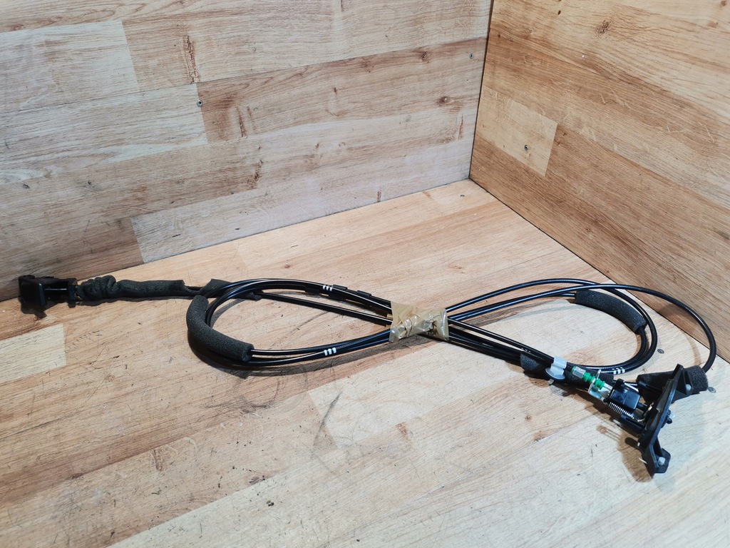 фото №1, Mazda cx3 16- трос тяга открывания заливной топлива