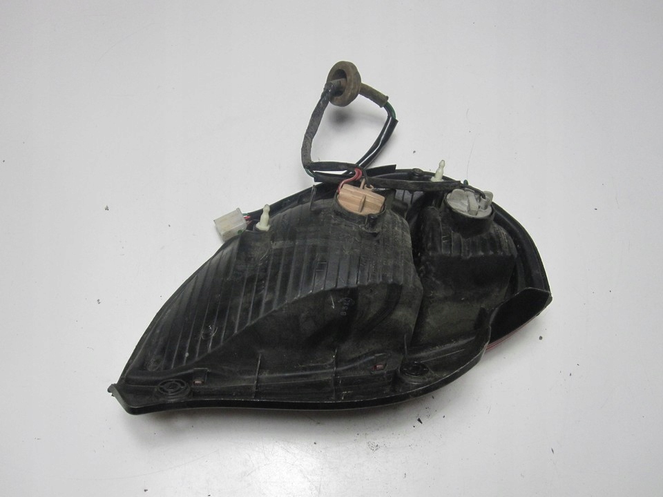 фото №10, Лампа задня права daihatsu sirion 98r 216