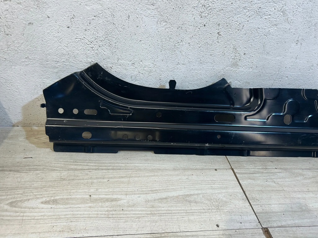 фото №3, Land rover discovery 5 обшивка поріг