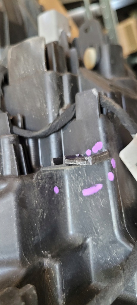 фото №11, Лампа передняя правая toyota corolla e21 hb kombi 2018- 81110-02s70