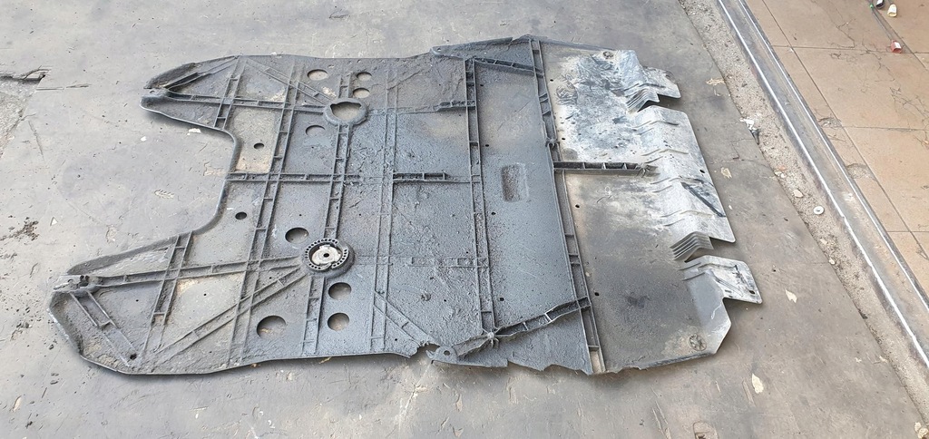 фото №8, Защита плита двигателя нижняя citroen c4 grand picasso ii 9806821580