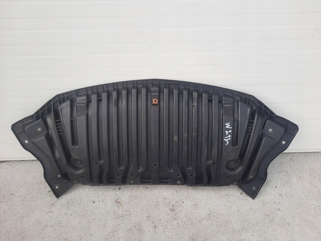 Купить Mercedes w212 e klasa накладка нижняя под бампер