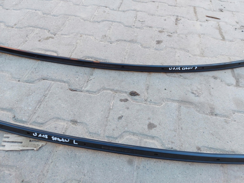 Mercedes w118 cla 2 седан накладка дахова ліва/ права a1186731300 Недорого