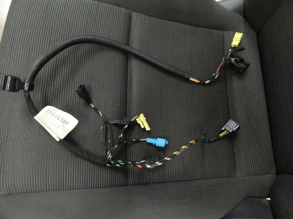 фото №16, Vw golf v plus 2006 сиденье левый перед водителя bez пластик