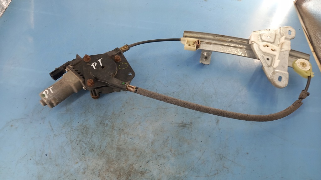 фото №1, Подъемник правый задняя chrysler sebring 06r sedan