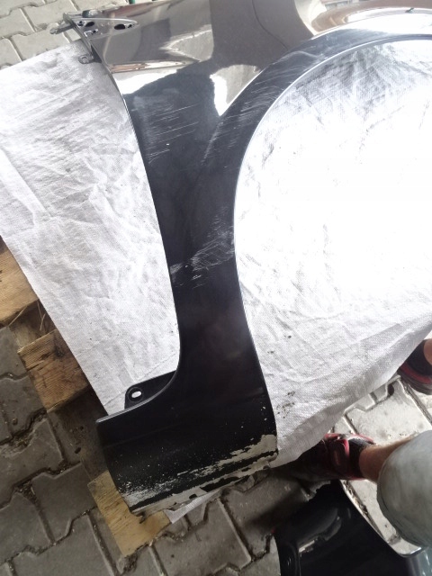 Clio 3 крыло  правый  перед 185 teb66 в Украине