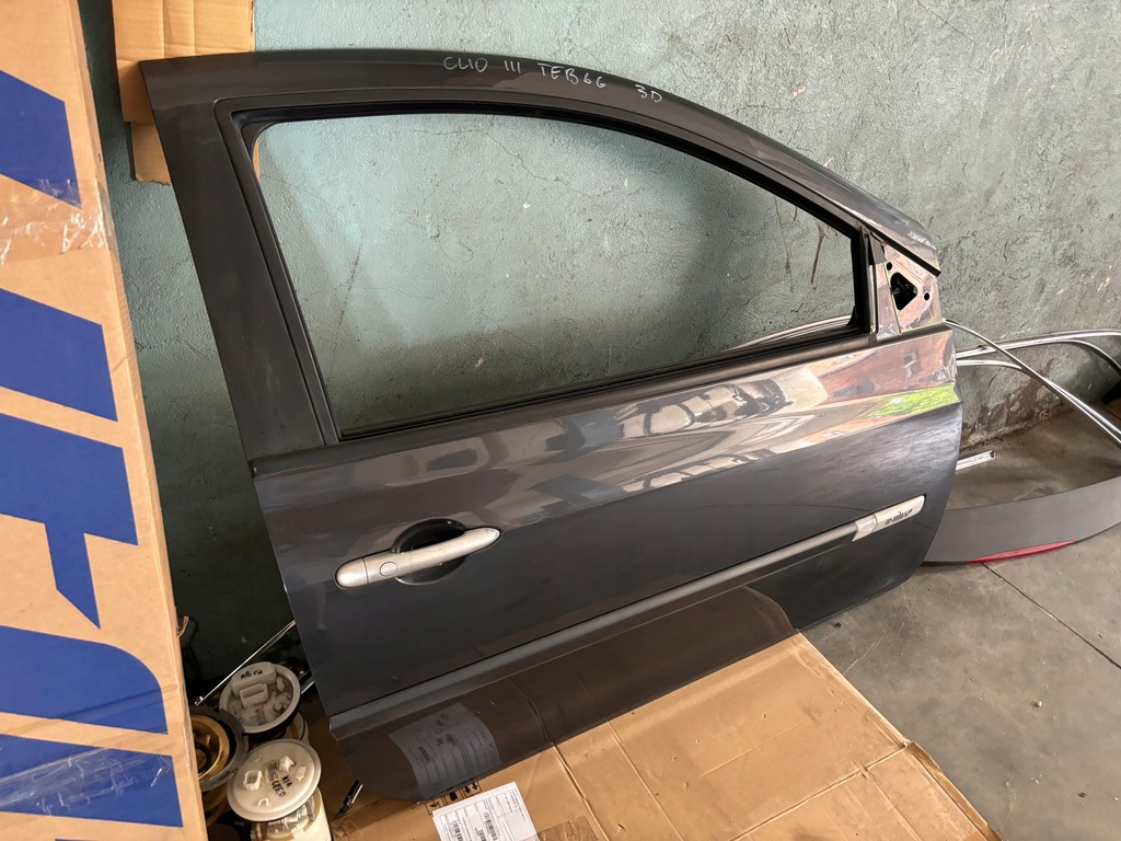 фото №4, Двері праве передні перед teb66 renault clio iii 3d hb повний