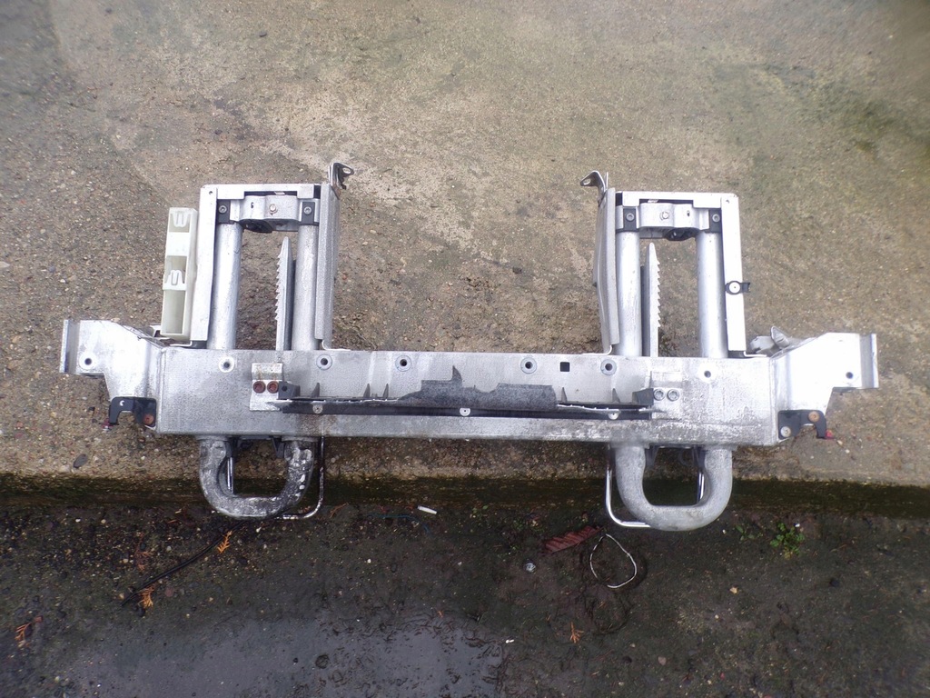 фото №16, Дуга подголовник antykapotażowy 132328 bmw e93