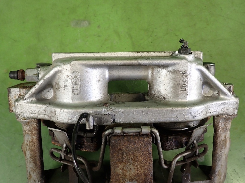 фото №9, Суппорт тормозной левый передний перед vw phaeton 3.2 v6 02r 3d0615105n