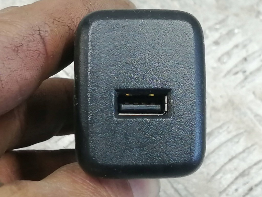 Купити Opel corsa e роз'єм usb 13596807