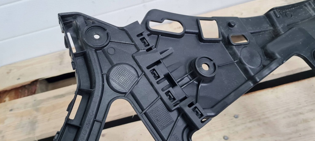 фото №14, Sq8 q8 напрямна кронштейн кронштейн бампера лівий задня 24r 4m8807453c