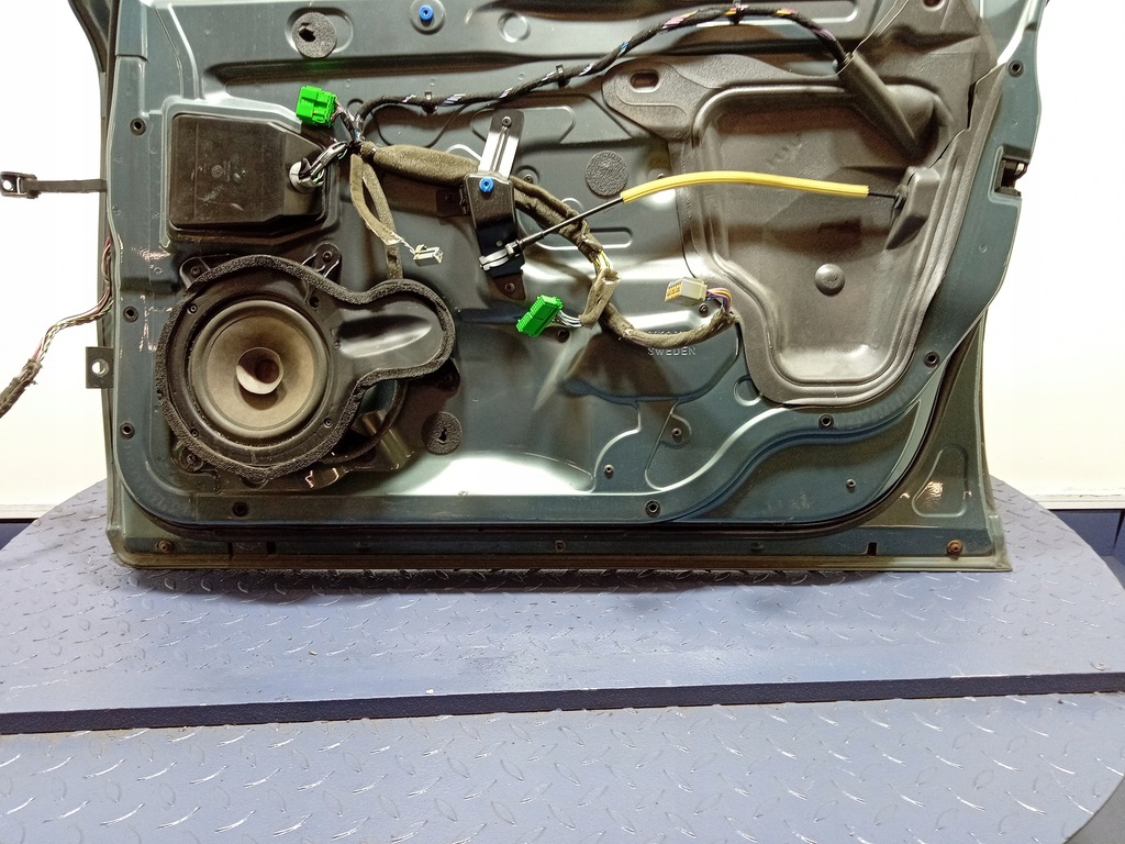 фото №3, Volvo s60 i дверь перед правое mistral green