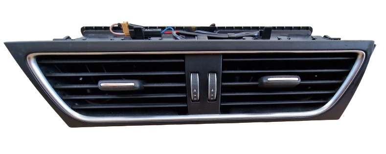 фото №1, Решітка обдув середня audi a4 b8 rs4