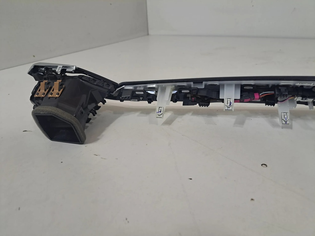 фото №9, Bmw 4 g22 g23 g24 g26 2022 панели приборная, консоль