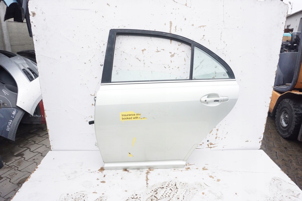 фото №1, Дверь левый задняя toyota avensis t25 1c0