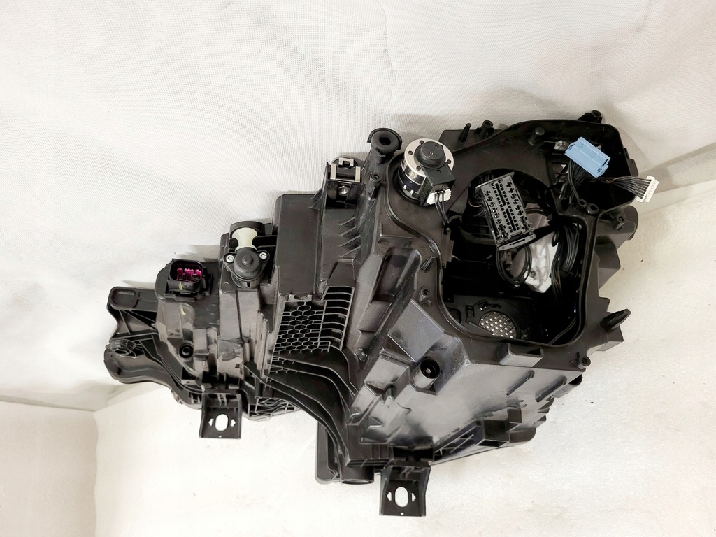 фото №7, Audi q8 sq8 лампа matrix 4m8941035 4m8941036