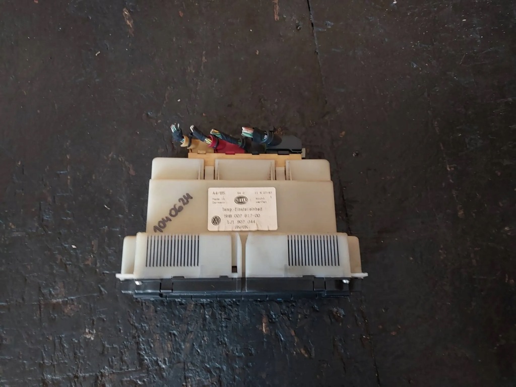Панель кондиционера обдув volkswagen passat b5 1j1907044 с Разборки