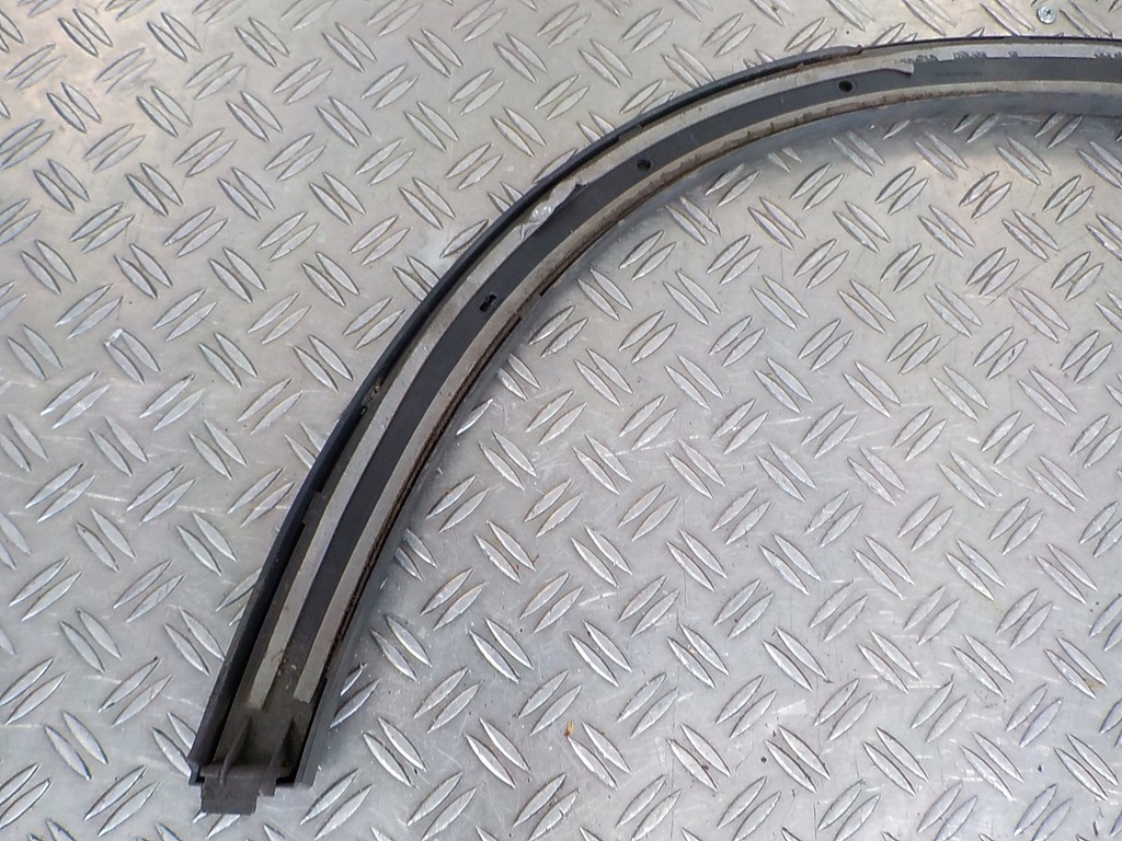 фото №6, Mercedes gla x156 молдинг накладка подкрылок задняя p