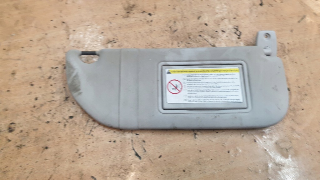 фото №1, Toyota aygo i защита солнцезащитная правая