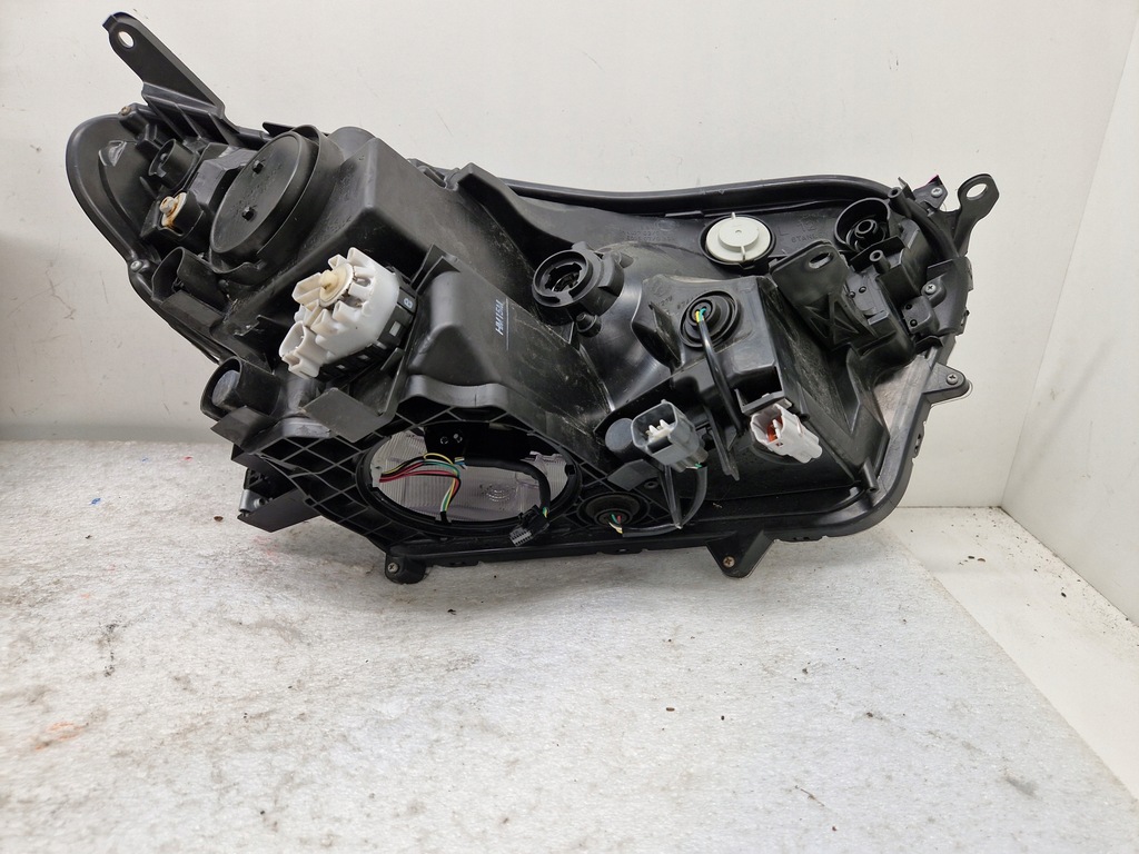 фото №13, Лампы комплект лампа лампы передние правая левая toyota rav4 lift po рестайлинг